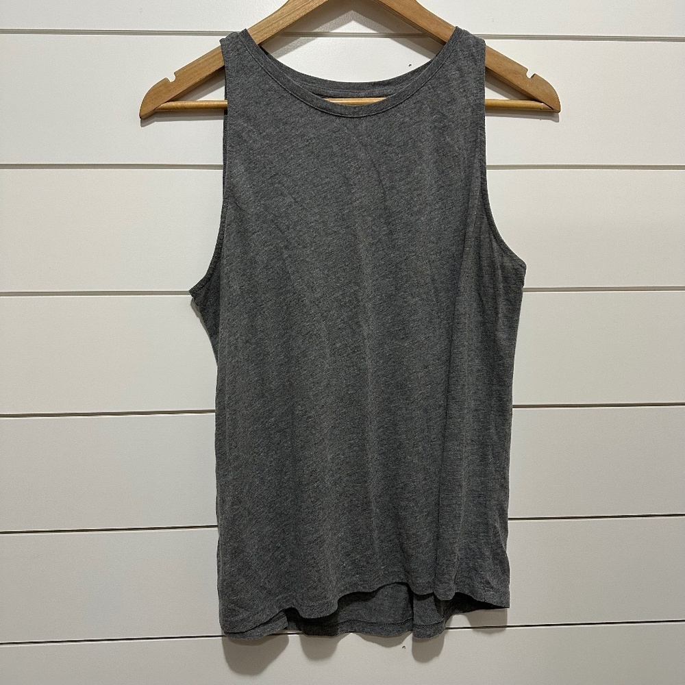 Old Navy | Women’s Gray Sleeveless Tank Top Athletic Size Large